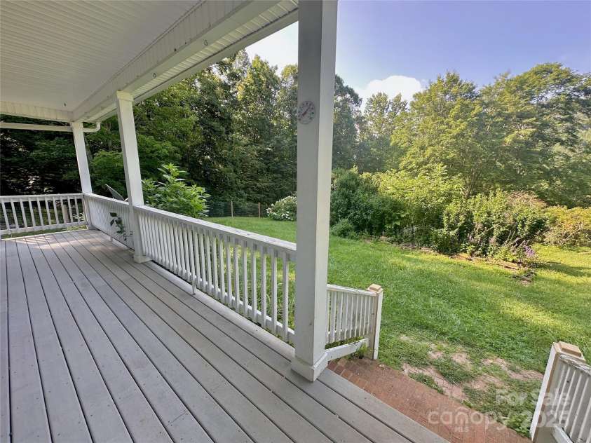 716 hopewell church Road, Boone, NC 28607.  MLS# CAR4284555, YatesRealty ID 28879. 