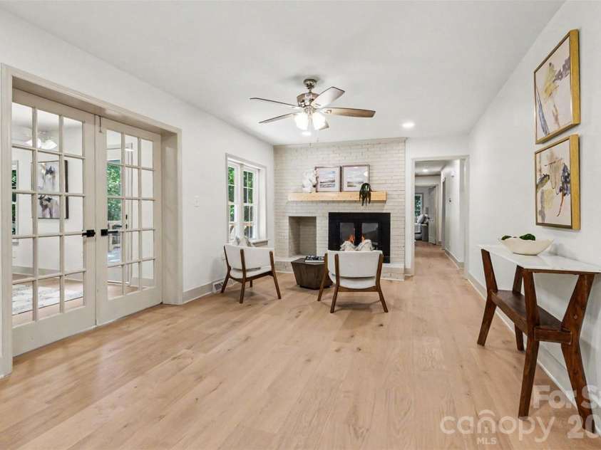 7806 Snowden Lane, Charlotte, NC 28270.  MLS# CAR4376755, YatesRealty ID 28879. 