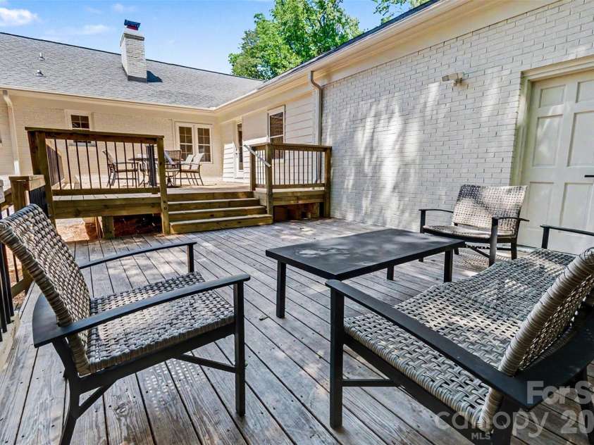 7806 Snowden Lane, Charlotte, NC 28270.  MLS# CAR4376755, YatesRealty ID 28879. 