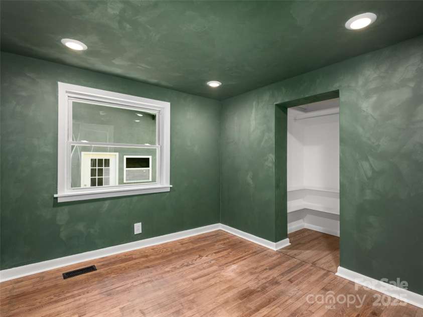 15 Burtiller Lane, Fletcher, NC 28732.  MLS# CAR4264700, YatesRealty ID 2888. 