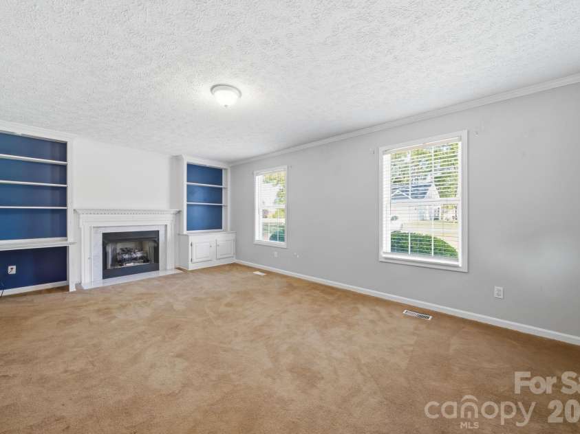 313 Sunrise Circle, Shelby, NC 28150.  MLS# CAR4384681, YatesRealty ID 28880. 