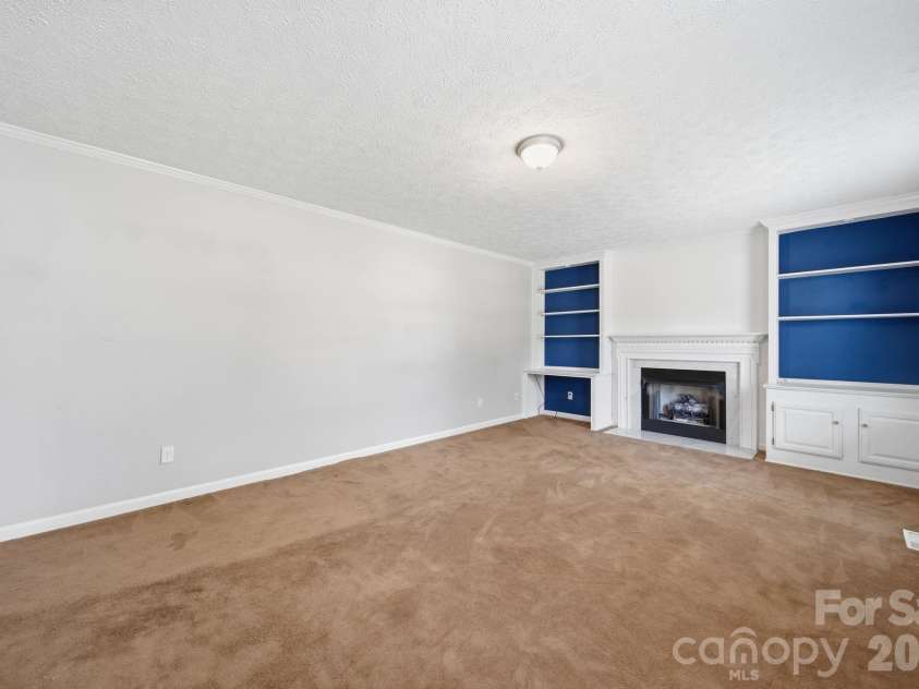 313 Sunrise Circle, Shelby, NC 28150.  MLS# CAR4384681, YatesRealty ID 28880. 
