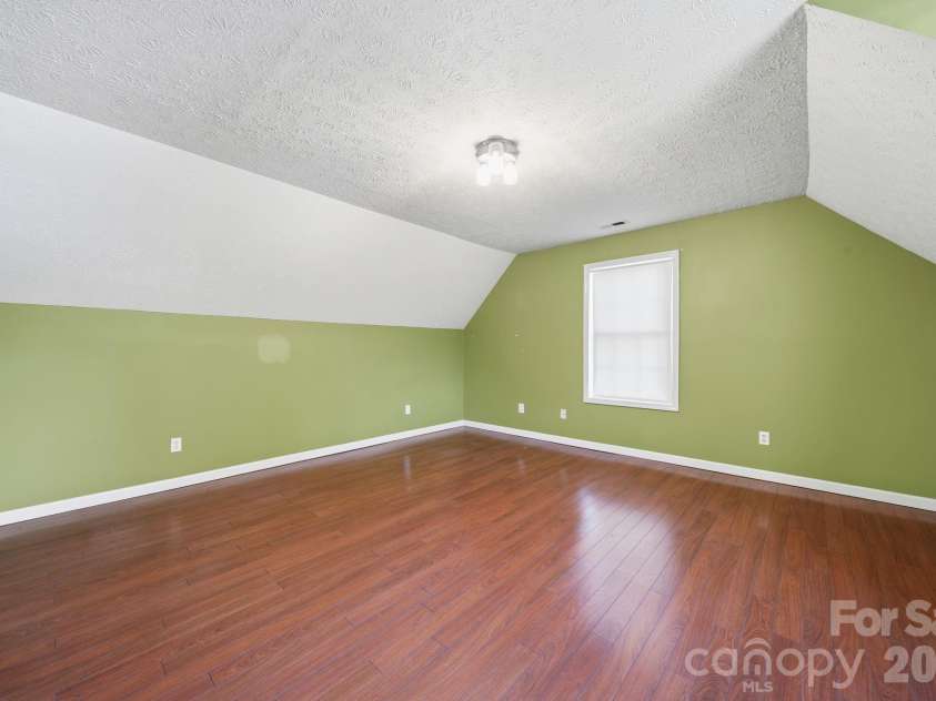 313 Sunrise Circle, Shelby, NC 28150.  MLS# CAR4384681, YatesRealty ID 28880. 