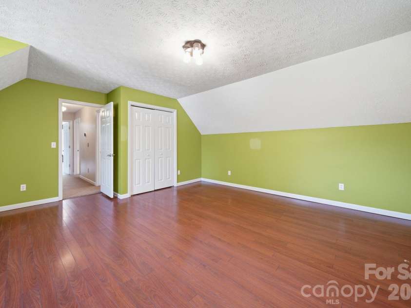 313 Sunrise Circle, Shelby, NC 28150.  MLS# CAR4384681, YatesRealty ID 28880. 