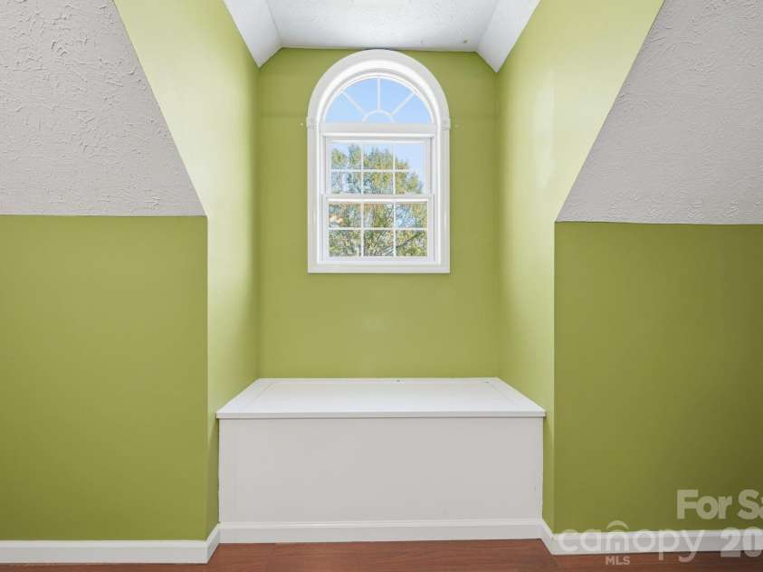 313 Sunrise Circle, Shelby, NC 28150.  MLS# CAR4384681, YatesRealty ID 28880. 