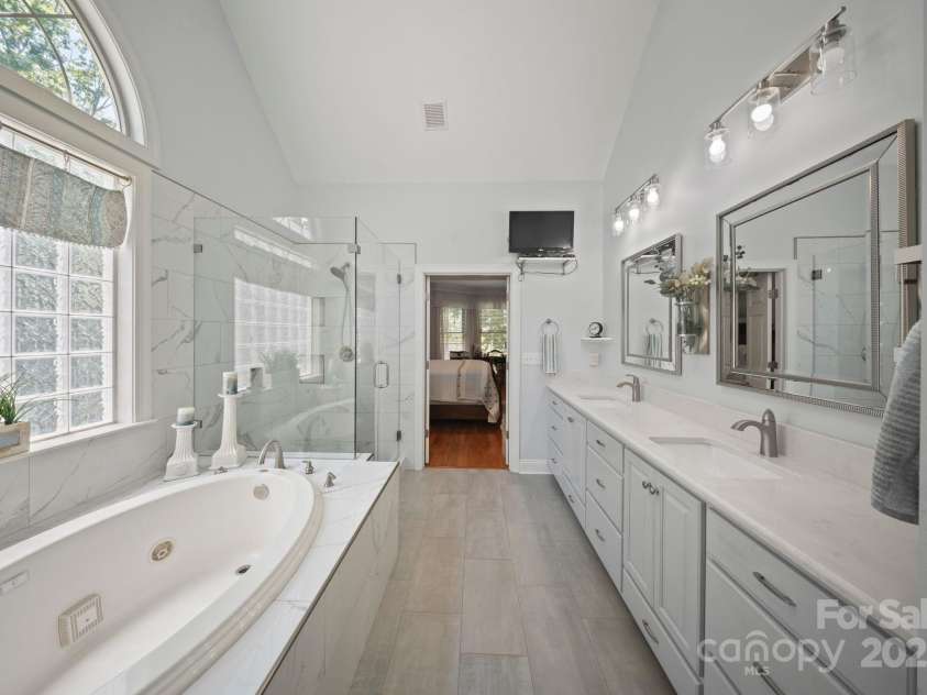 3544 Maple Brook Drive, Denver, NC 28037.  MLS# CAR4277943, YatesRealty ID 28880. 