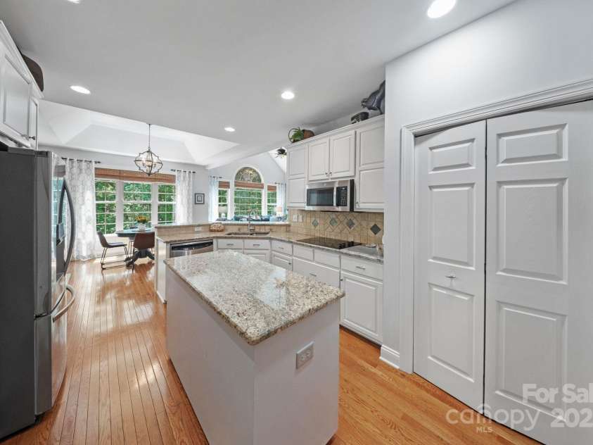 3544 Maple Brook Drive, Denver, NC 28037.  MLS# CAR4277943, YatesRealty ID 28880. 