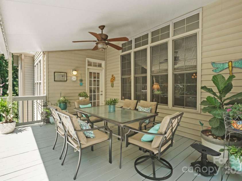 3544 Maple Brook Drive, Denver, NC 28037.  MLS# CAR4277943, YatesRealty ID 28880. 