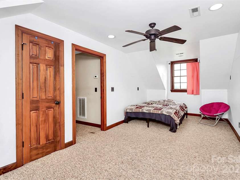 440 Lake Pointe Lane, Salisbury, NC 28146.  MLS# CAR4275185, YatesRealty ID 28882. 