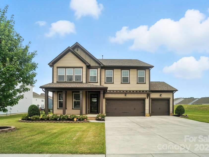 2006 Paddington Drive, Indian Trail, NC 28079.  MLS# CAR4278056, YatesRealty ID 28883. 