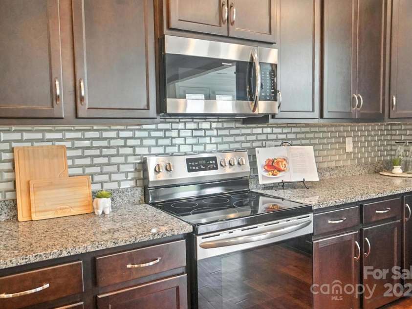 2006 Paddington Drive, Indian Trail, NC 28079.  MLS# CAR4278056, YatesRealty ID 28883. 