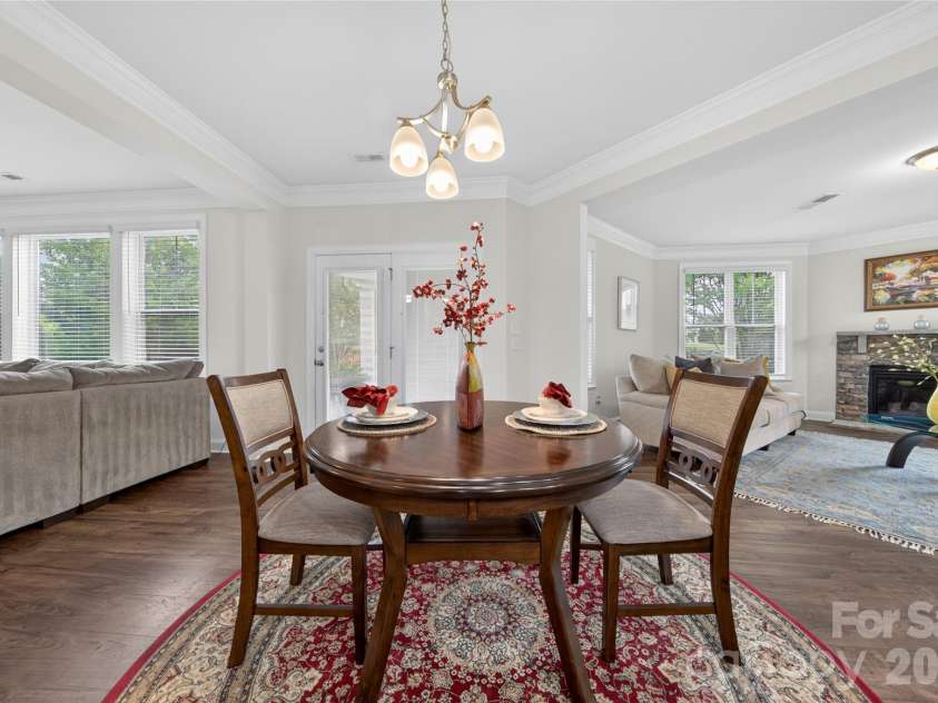 6216 Artigas Drive, Fort Mill, SC 29707.  MLS# CAR4380833, YatesRealty ID 28883. Breakfast Room