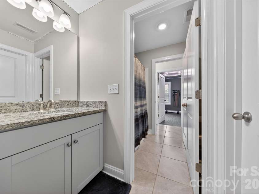 6216 Artigas Drive, Fort Mill, SC 29707.  MLS# CAR4380833, YatesRealty ID 28883. Jack N Jill Bath with Private Vanity Area