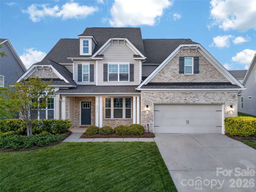 6216 Artigas Drive, Fort Mill, SC 29707.  MLS# CAR4380833, YatesRealty ID 28883. Welcome Home