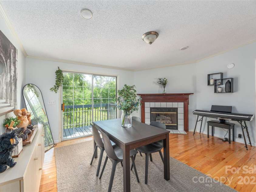 38 Hudson Hollow, Horse Shoe, NC 28742.  MLS# CAR4276783, YatesRealty ID 28884. 