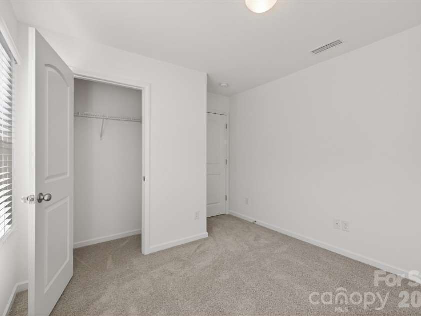 841 Scotch Meadows Loop, Monroe, NC 28110.  MLS# CAR4379681, YatesRealty ID 28885. 