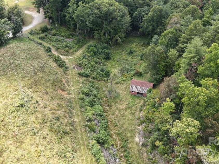 745 Broom Road, Tuckasegee, NC 28783.  MLS# CAR4283868, YatesRealty ID 28886. 