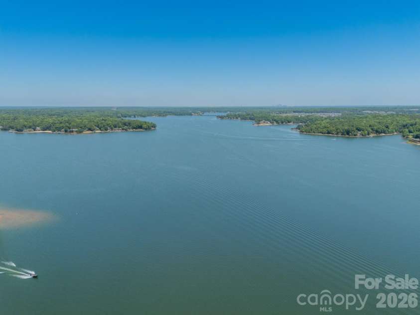 5204 Masons Ferry Road, Clover, SC 29710.  MLS# CAR4390360, YatesRealty ID 28887. 