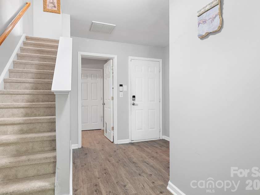 9648 Bailey Road, Cornelius, NC 28031.  MLS# CAR4368702, YatesRealty ID 28889. Entrance Hallway
