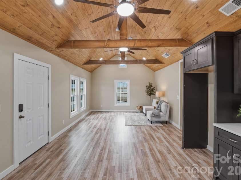 522 Mclelland Avenue, Mooresville, NC 28115.  MLS# CAR4333237, YatesRealty ID 2889. 