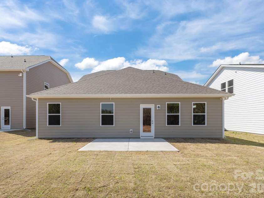 459 Brick House Road, York, SC 29745.  MLS# CAR4360199, YatesRealty ID 28890. 