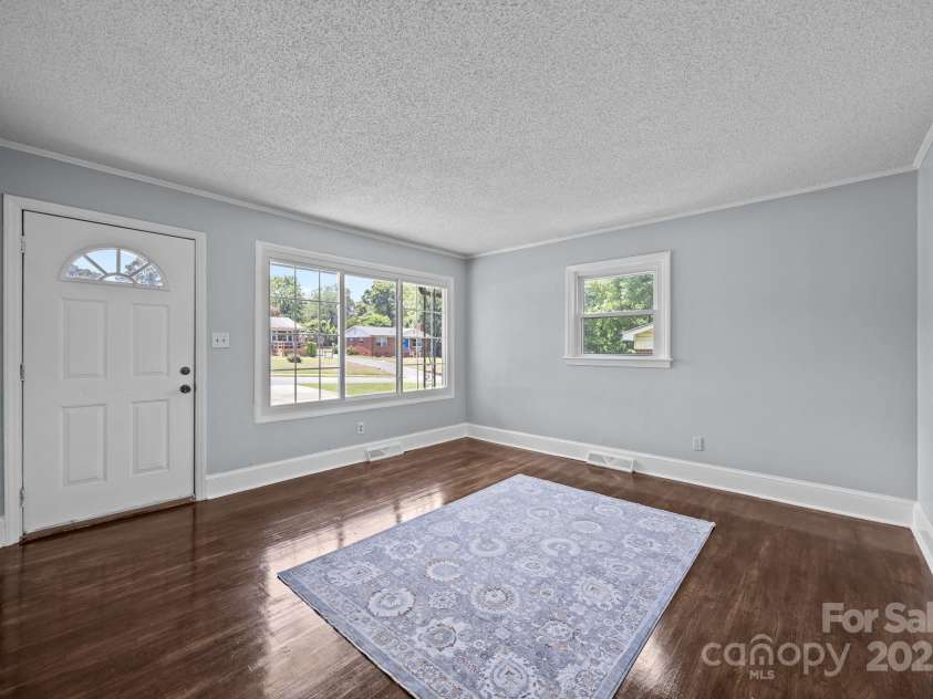 3422 Dublin Road, Charlotte, NC 28208.  MLS# CAR4278580, YatesRealty ID 28891. 