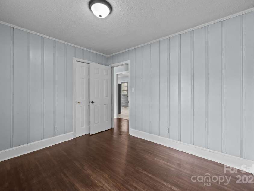 3422 Dublin Road, Charlotte, NC 28208.  MLS# CAR4278580, YatesRealty ID 28891. 