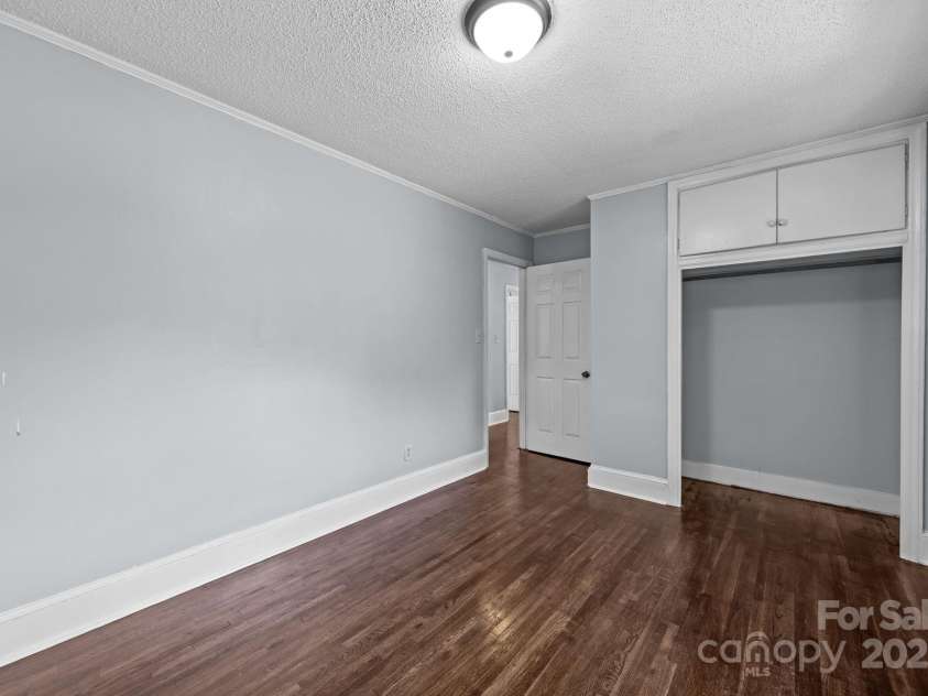 3422 Dublin Road, Charlotte, NC 28208.  MLS# CAR4278580, YatesRealty ID 28891. 