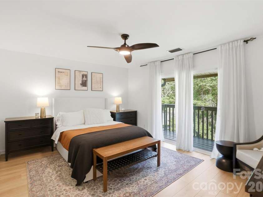 3703 Winding Creek Lane, Charlotte, NC 28226.  MLS# CAR4383031, YatesRealty ID 28891. 