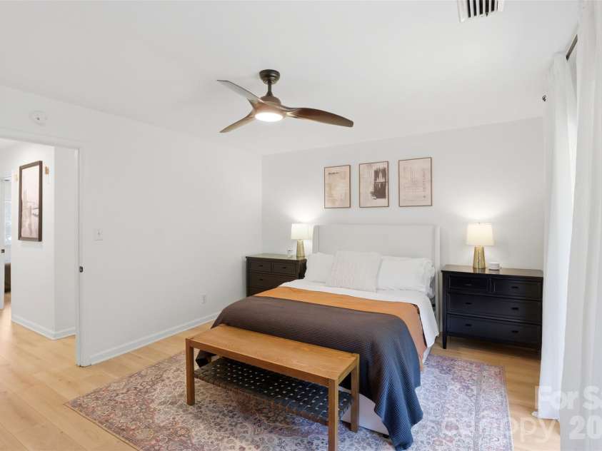 3703 Winding Creek Lane, Charlotte, NC 28226.  MLS# CAR4383031, YatesRealty ID 28891. 