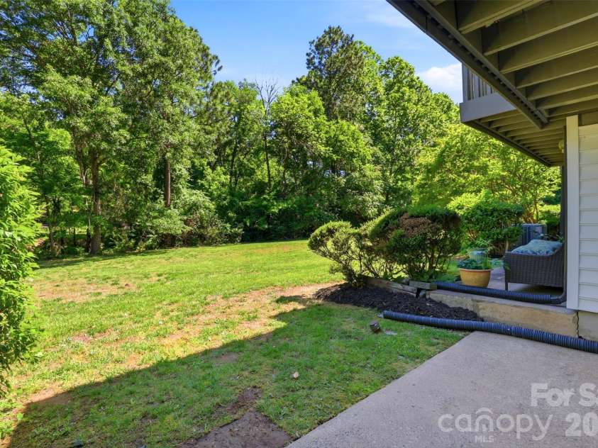 3703 Winding Creek Lane, Charlotte, NC 28226.  MLS# CAR4383031, YatesRealty ID 28891. 
