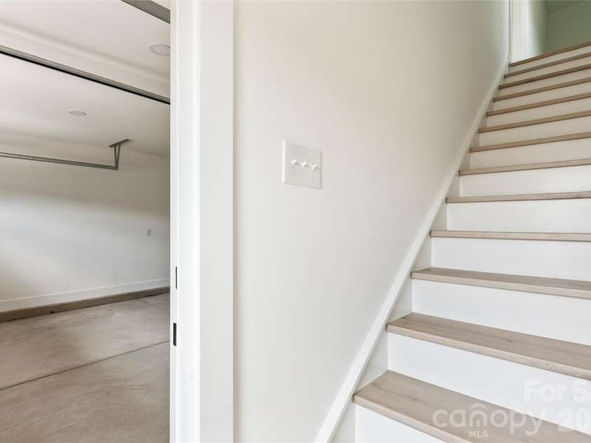 422 Bogue Drive, Fort Mill, SC 29708.  MLS# CAR4388722, YatesRealty ID 28893. 