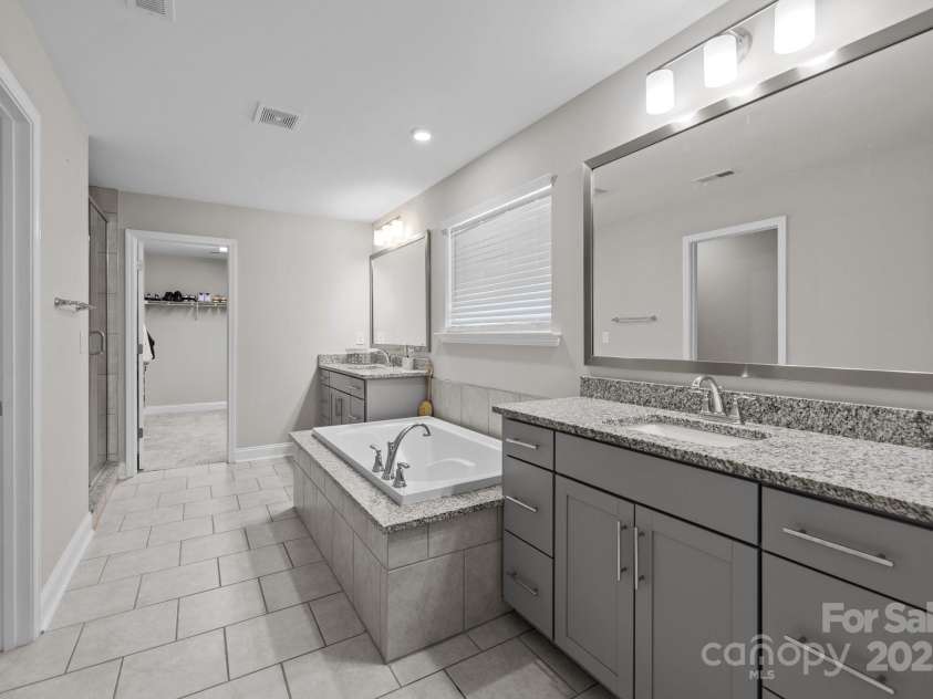 241 Boxelder Road, Clover, SC 29710.  MLS# CAR4273522, YatesRealty ID 28894. 