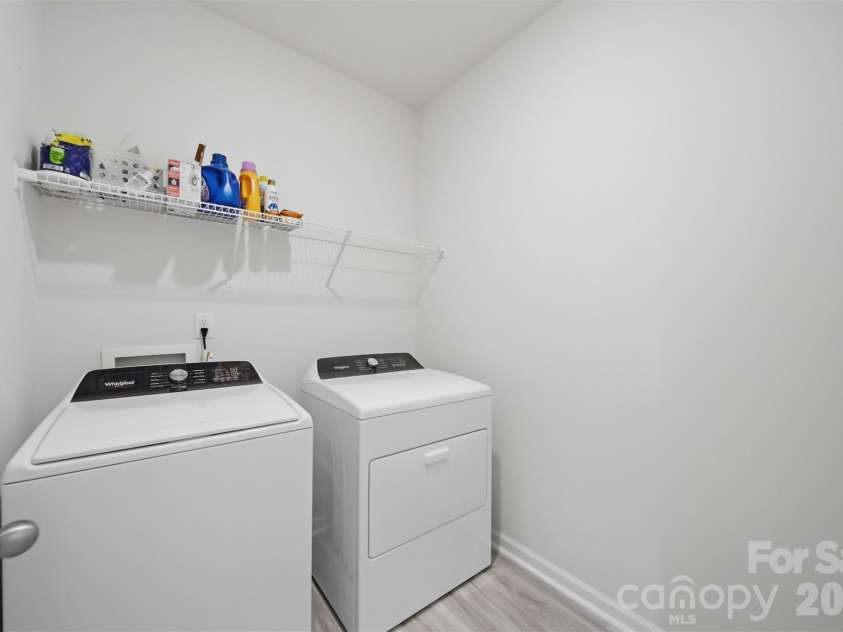 3976 Ashton Drive, Conover, NC 28613.  MLS# CAR4385332, YatesRealty ID 28895. 