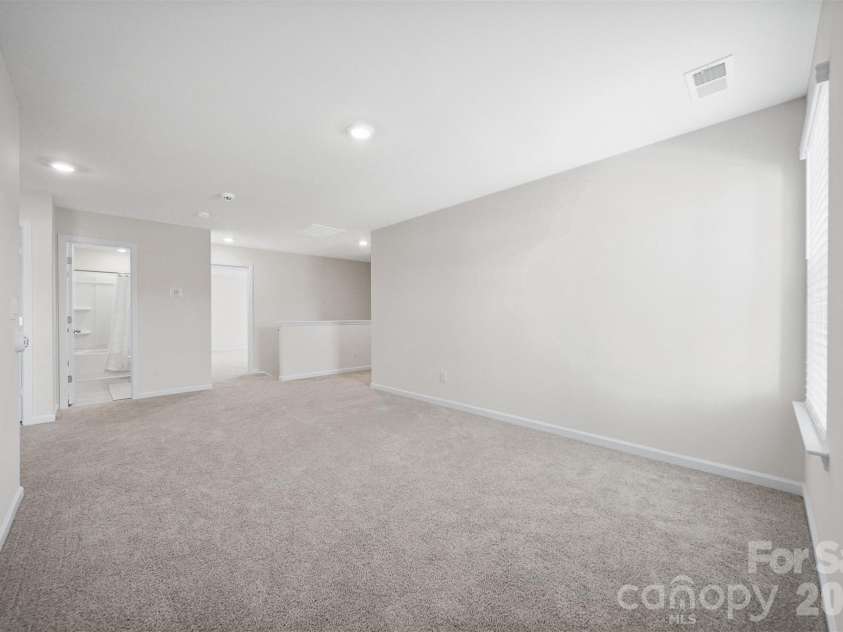 3976 Ashton Drive, Conover, NC 28613.  MLS# CAR4385332, YatesRealty ID 28895. 