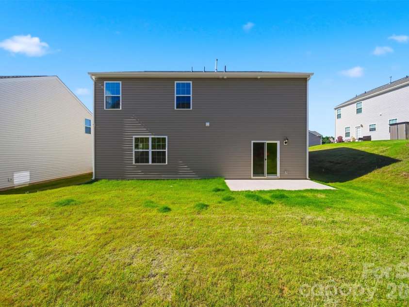 3976 Ashton Drive, Conover, NC 28613.  MLS# CAR4385332, YatesRealty ID 28895. 