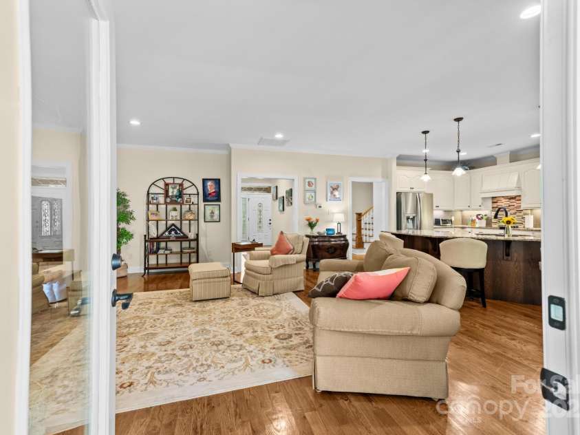 4080 Barbrick Street, Sherrills Ford, NC 28673.  MLS# CAR4281547, YatesRealty ID 28895. 