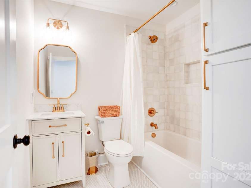 1030 Little Cowgirl Lane, Cleveland, NC 27013.  MLS# CAR4250439, YatesRealty ID 28897. 