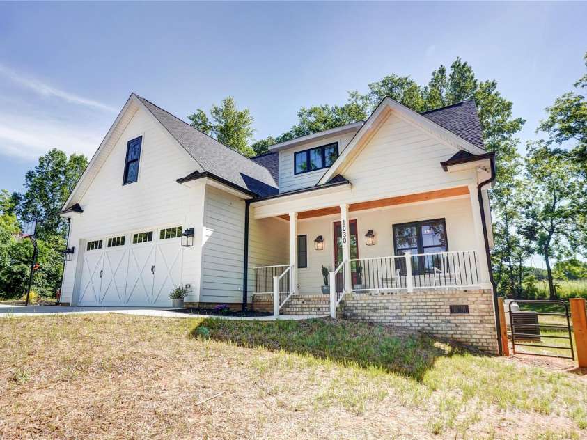 1030 Little Cowgirl Lane, Cleveland, NC 27013.  MLS# CAR4250439, YatesRealty ID 28897. 