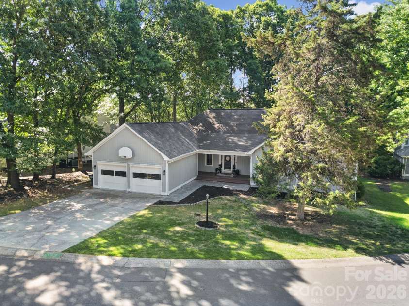 26037 Windjammer Drive, Tega Cay, SC 29708.  MLS# CAR4381208, YatesRealty ID 28897. 