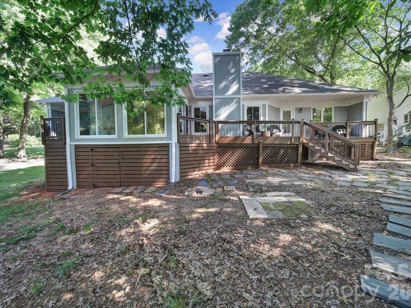 26037 Windjammer Drive, Tega Cay, SC 29708.  MLS# CAR4381208, YatesRealty ID 28897. 