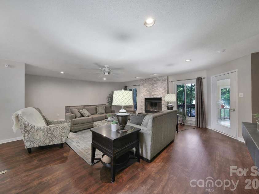 26037 Windjammer Drive, Tega Cay, SC 29708.  MLS# CAR4381208, YatesRealty ID 28897. 