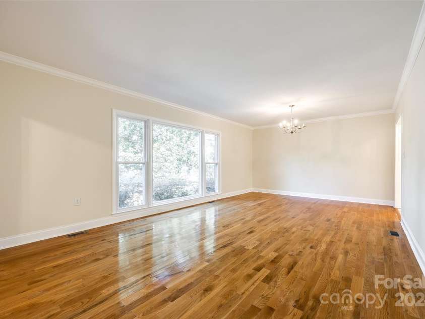 2129 James Court, Rock Hill, SC 29732.  MLS# CAR4203167, YatesRealty ID 289. 