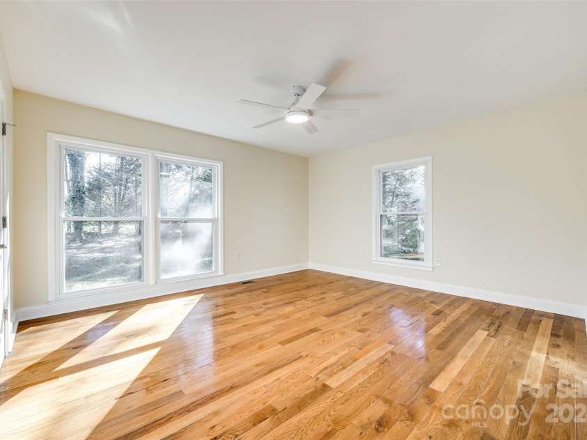 2129 James Court, Rock Hill, SC 29732.  MLS# CAR4203167, YatesRealty ID 289. 