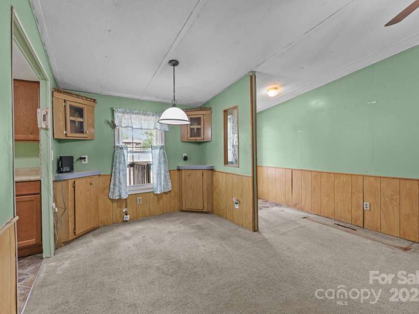 6600 Clara Circle, Concord, NC 28025.  MLS# CAR4306913, YatesRealty ID 289. 