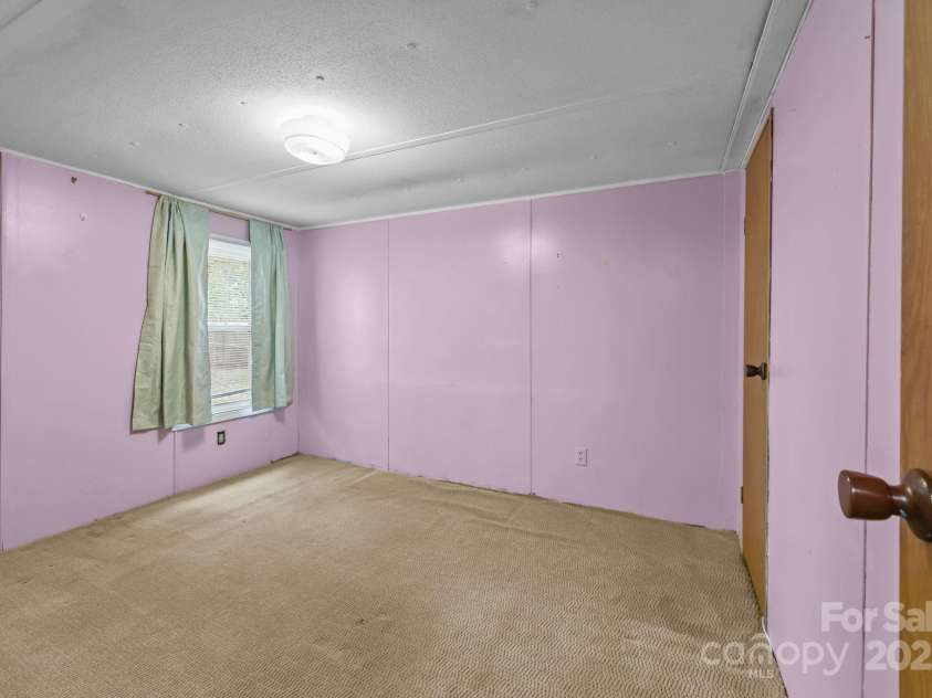 6600 Clara Circle, Concord, NC 28025.  MLS# CAR4306913, YatesRealty ID 289. 