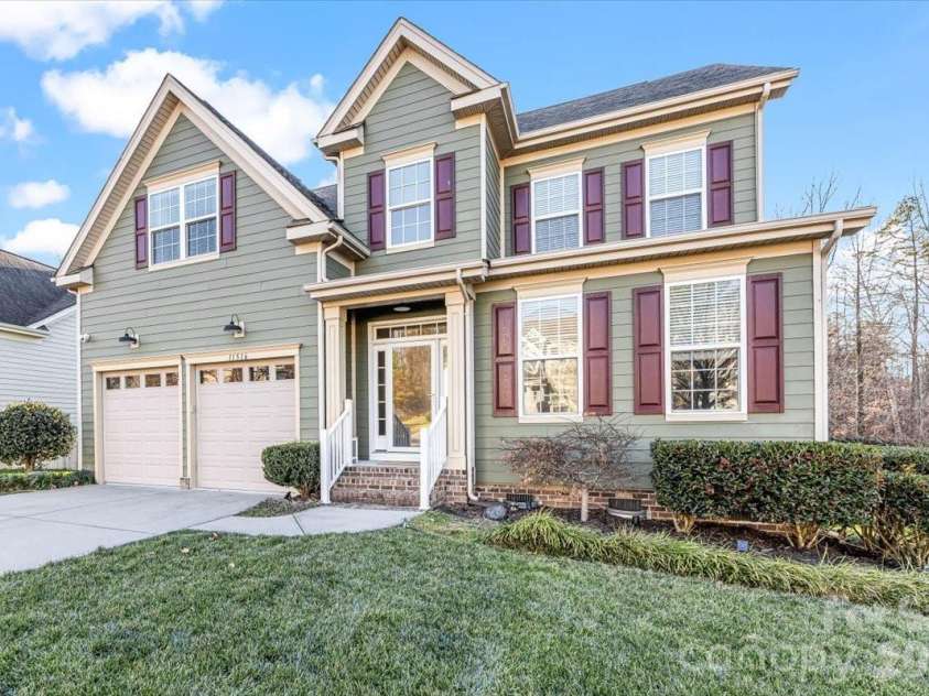 11516 Glowing Star Drive, Charlotte, NC 28215.  MLS# CAR4336828, YatesRealty ID 2890. 