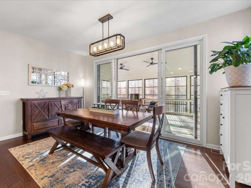 11516 Glowing Star Drive, Charlotte, NC 28215.  MLS# CAR4336828, YatesRealty ID 2890. 