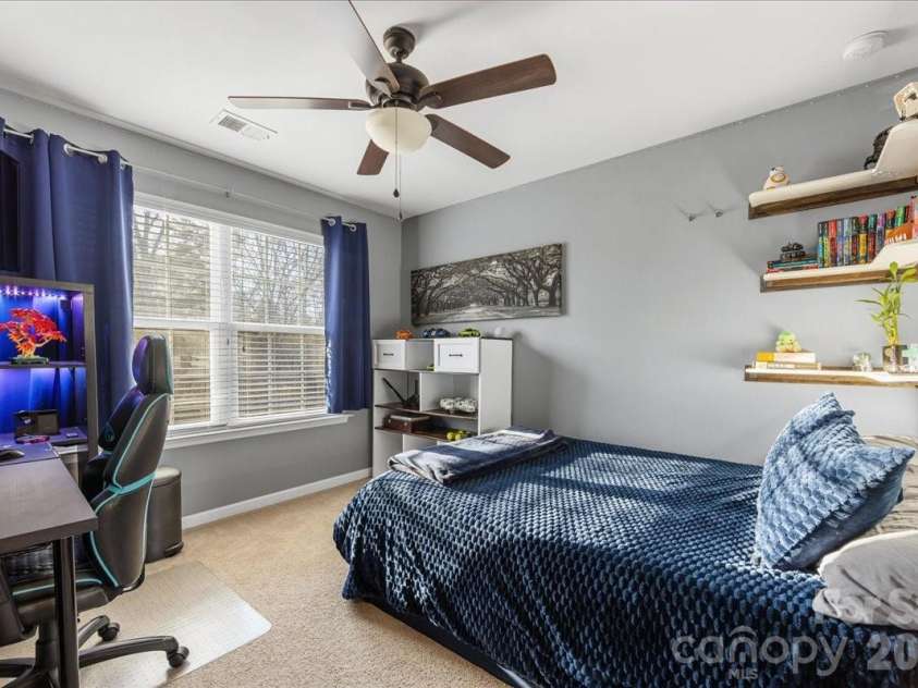 11516 Glowing Star Drive, Charlotte, NC 28215.  MLS# CAR4336828, YatesRealty ID 2890. 