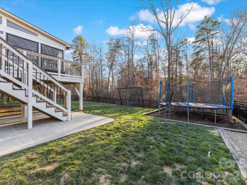 11516 Glowing Star Drive, Charlotte, NC 28215.  MLS# CAR4336828, YatesRealty ID 2890. 